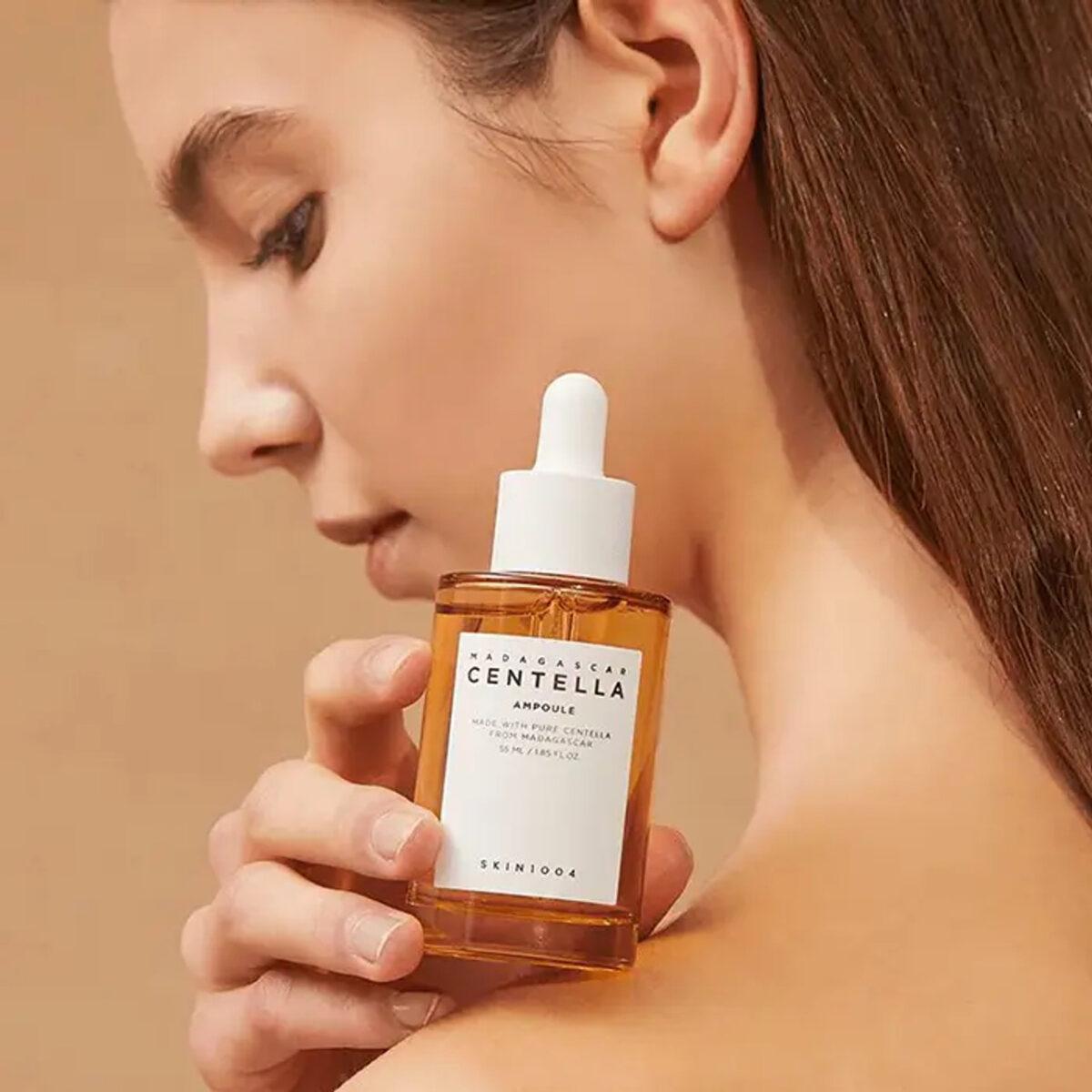 SKIN1004 Madagascar Centella Ampoule Sérum Calmante e Hidratante con 100% Extracto de Centella Asiática de Madagascar Ideal para Pieles Sensibles y con Acné